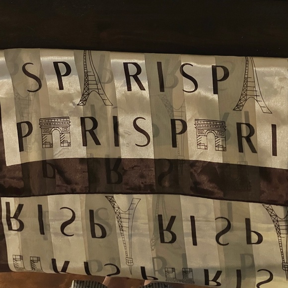 Vintage Scarf Paris Landmarks - Picture 3 of 5